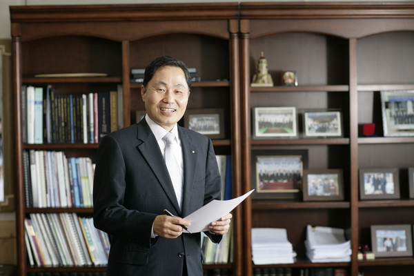 [인터뷰] 채훈관 유원대 총장 '대학 완전히 변신해야'