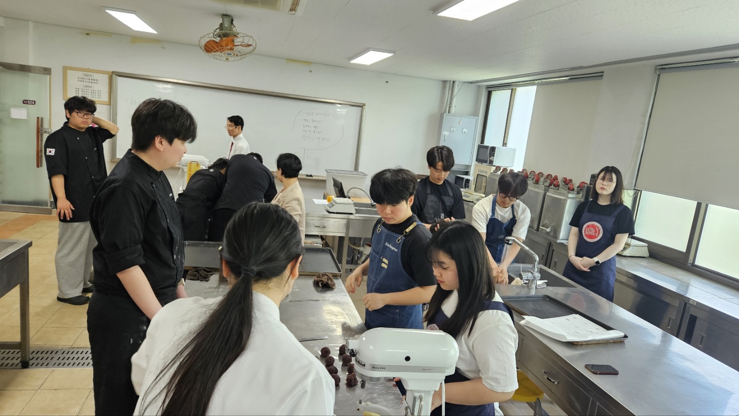 2024학년도 빵 굽기 봉사활동