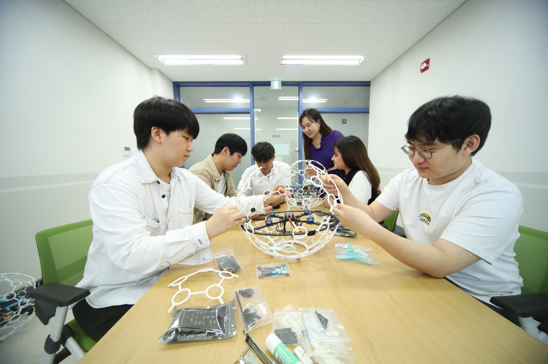 전공 동아리 ( 축구 드론  ;   픽스호크 ) 활동